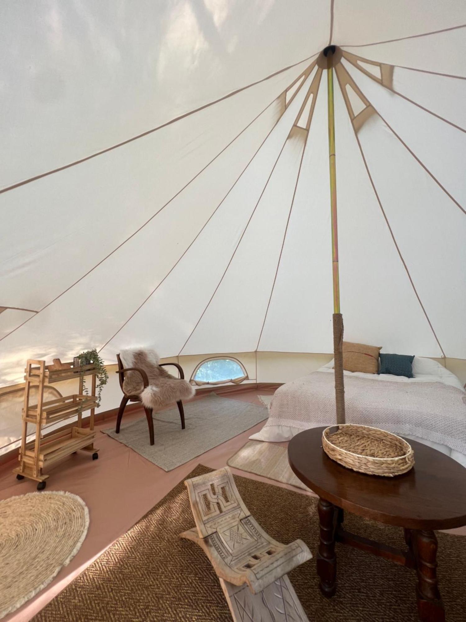 Sumène Tente Lodge En Pleine Nature מראה חיצוני תמונה