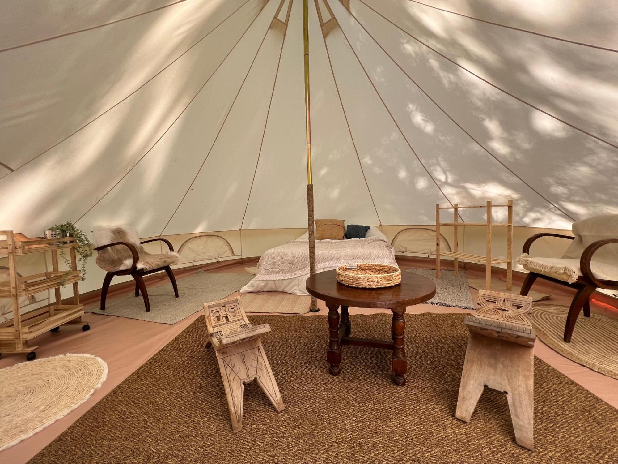 Sumène Tente Lodge En Pleine Nature מראה חיצוני תמונה